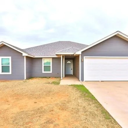 Rent this 4 bed house on Family Dollar in Texas Avenue, Abilene