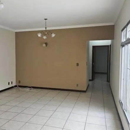 Rent this 3 bed apartment on Shopping Jaraguá in Rua Quinze de Novembro, Cidade Nova I