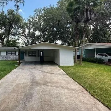 Rent this 3 bed house on 2823 Lando Ln in Orlando, FL 32806