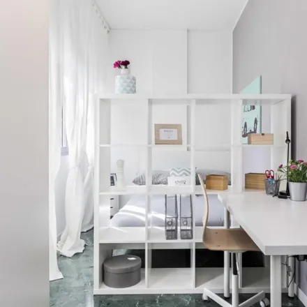 Rent this 6 bed room on Via Giuseppe Frua in 20146 Milan MI, Italy