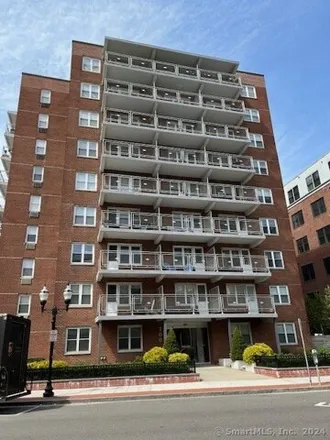Buy this 1 bed condo on 700 Summer Street in Northfield, Stamford