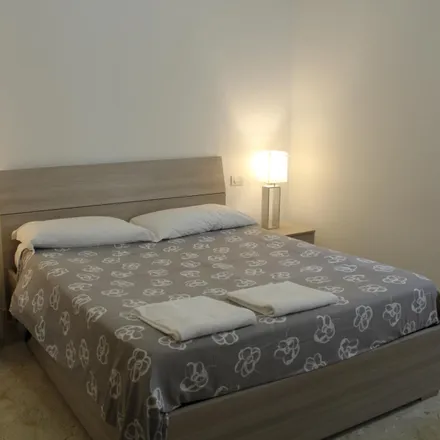 Rent this 2 bed apartment on Via Nino Bixio 20 in 20129 Milan MI, Italy