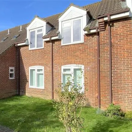 Buy this 1 bed apartment on Elm Grove in Lancing, BN15 8FF