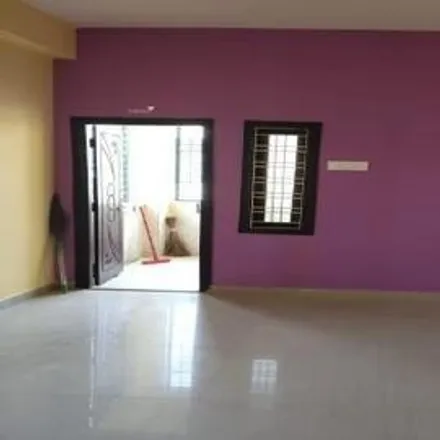 Rent this 2 bed apartment on unnamed road in Narkeldanga, Kolkata - 700010