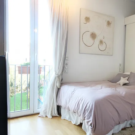 Rent this 3 bed room on Carrer de Chapí in 08001 Barcelona, Spain