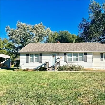 Buy this 3 bed house on 330 Grandview Street in Richmond, MO 64085