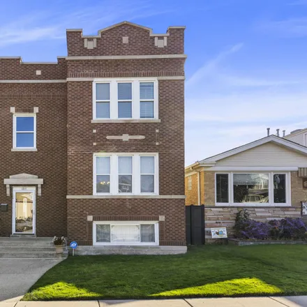 Buy this 6 bed duplex on 6317 West Melrose Street in Chicago, IL 60634