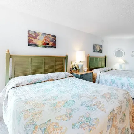 Rent this 1 bed condo on Ocean City