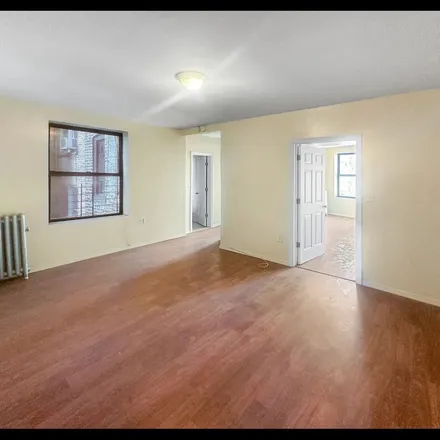 Image 3 - 1692 Grand Concourse, New York, NY 10457, USA - Apartment for rent