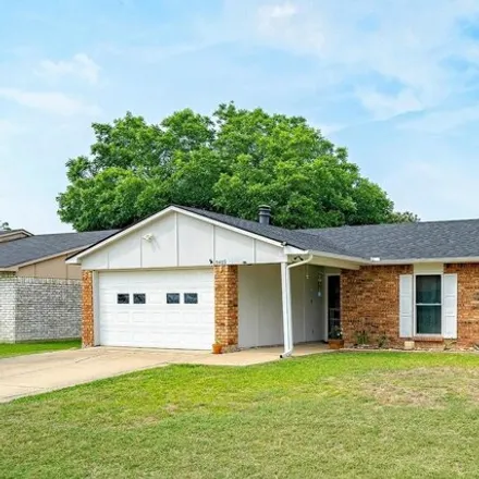 Image 2 - 5419 Slay Drive, The Colony, TX 75056, USA - House for rent