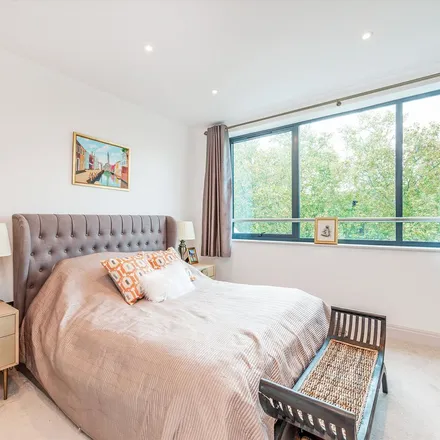 Rent this 2 bed apartment on Institute of Advanced Motorists in 510 Chiswick High Road, London
