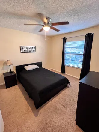 Rent this 1 bed room on Willow Pond Circle in Palm Beach County, FL 33417