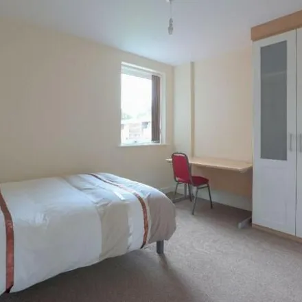 Image 5 - MAF Properties, 114 Ecclesall Road, Sheffield, S11 8JB, United Kingdom - Room for rent