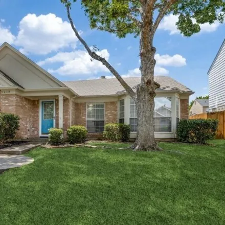 Rent this 3 bed house on 1621 Chapman Street in Cedar Hill, TX 75249