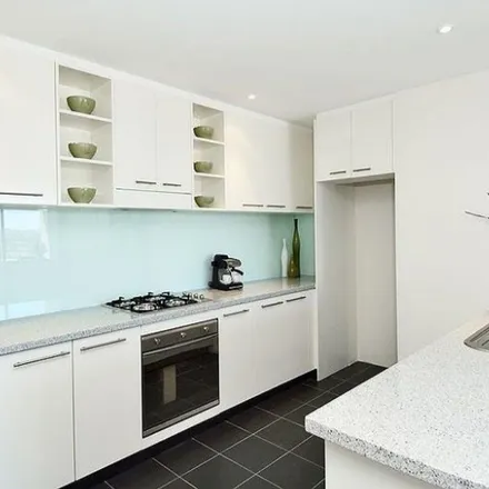 Image 5 - 581-587 Penprase Lane, Miranda NSW 2228, Australia - Apartment for rent