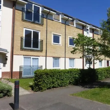 Rent this 2 bed apartment on Eddington Crescent in Stanborough, AL7 4SY