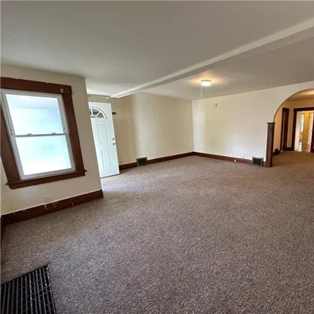 Image 6 - 202 Stevens Avenue, Buffalo, NY 14215, USA - Apartment for rent