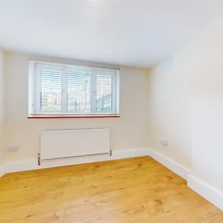 Image 3 - Thornaby House, Canrobert Street, London, E2 0BE, United Kingdom - Apartment for rent