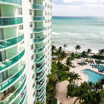 Image 1 - South Ocean Drive, Beverly Beach, Hollywood, FL 33009, USA - Apartment for rent