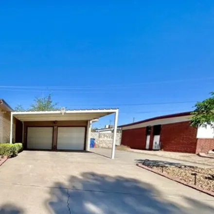 Buy this 3 bed house on 2777 Eads Place in El Paso, TX 79935