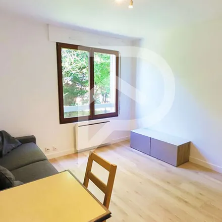 Rent this 1 bed apartment on 3 Rue Camille Périer in 78400 Chatou, France