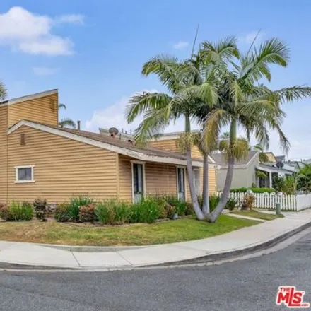 Buy this 6 bed house on 2280 Pamela Ln in Costa Mesa, California