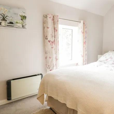 Rent this 1 bed house on Llansantffraid Glyn Ceiriog in LL20 7NY, United Kingdom