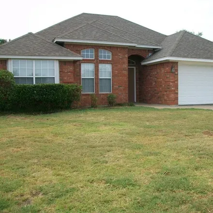 Rent this 3 bed house on Clover Lane in Granbury, TX 76048