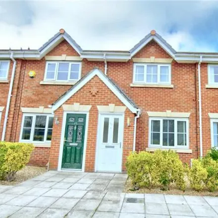 Buy this 2 bed townhouse on Barnton Close in Sefton, L20 6GD