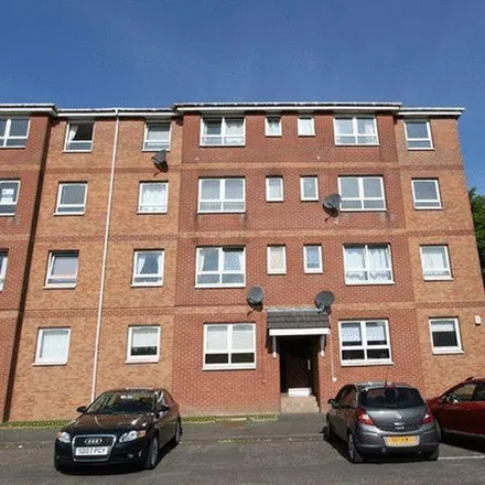 Rent this 2 bed apartment on Whitecrook Street in Clydebank, G81 1QS