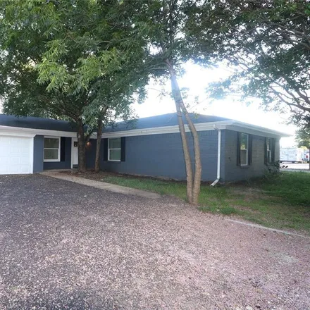 Image 1 - 4921 Ben Day Murrin Road, Wheatland, Tarrant County, TX 76126, USA - Duplex for sale