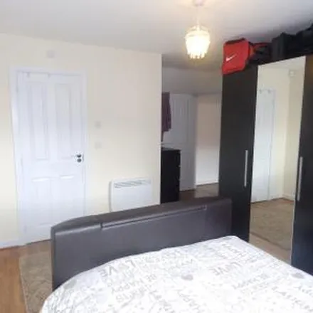 Rent this 2 bed apartment on Waggon Road in Thorpe-on-the-Hill, LS10 4GN