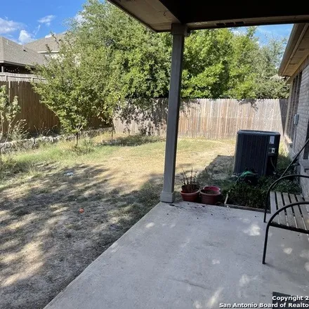 Image 3 - 7687 Mission Ledge, Bexar County, TX 78015, USA - House for sale
