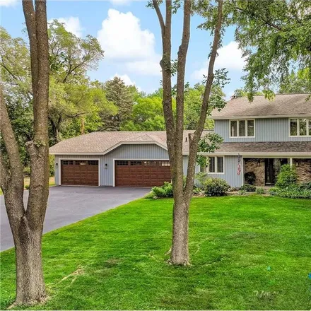 Buy this 6 bed house on 2833 Mayfield Road in Minnetonka, MN 55391