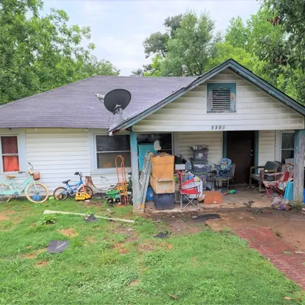 Buy this 3 bed house on 899 Oak Avenue in Mena, AR 71953