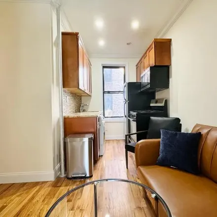Image 6 - 1131 President St, Brooklyn, NY 11225, USA - Room for rent