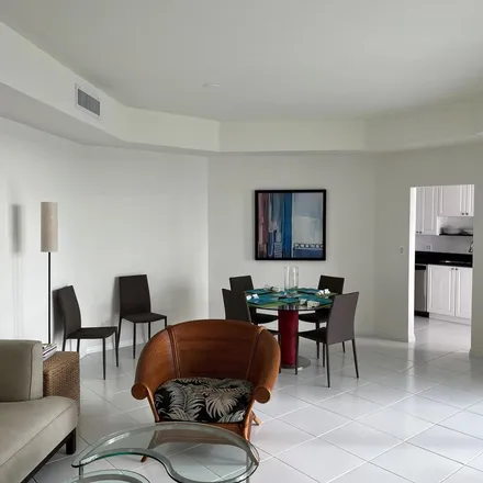 Image 3 - South Ocean Boulevard, Palm Beach, Palm Beach County, FL 33460, USA - Apartment for rent