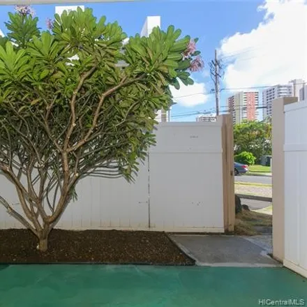 Buy this 2 bed condo on University Towers in Kalo Place, Honolulu