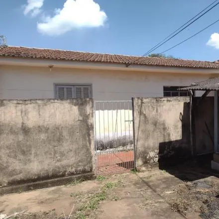 Rent this 2 bed house on Travessa Emílio Verdulim in Chácara Gonçalo, Mogi Guaçu - SP