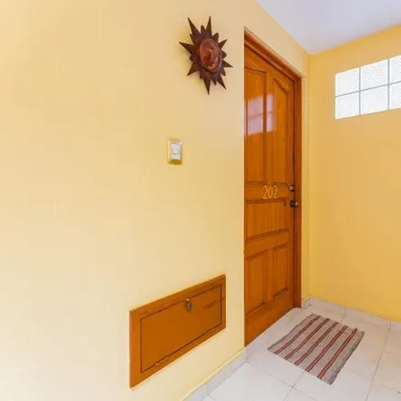 Buy this 2 bed apartment on Calle Guillaín in Benito Juárez, 03910 Santa Fe