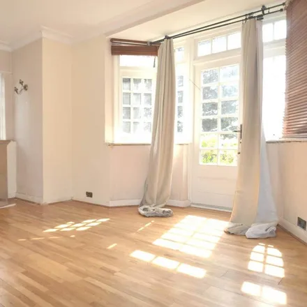 Rent this studio room on Barn Way in London, HA9 9NT