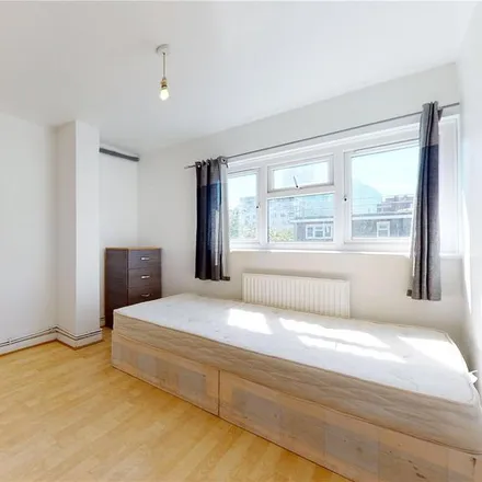 Image 4 - Wenlock Court, New North Road, London, N1 7PL, United Kingdom - Apartment for rent