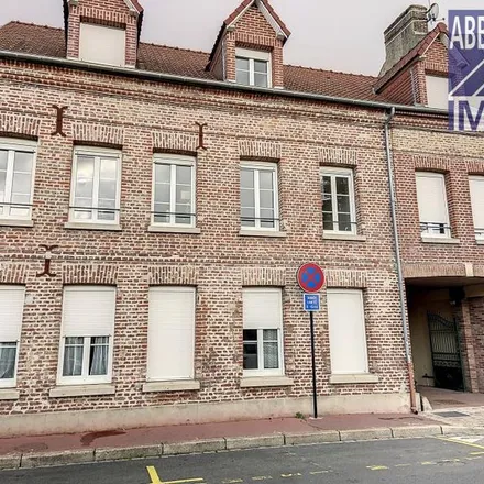 Rent this 3 bed apartment on Église Notre-Dame-de-la-Chapelle in Grande Rue de Thuison, 80100 Abbeville