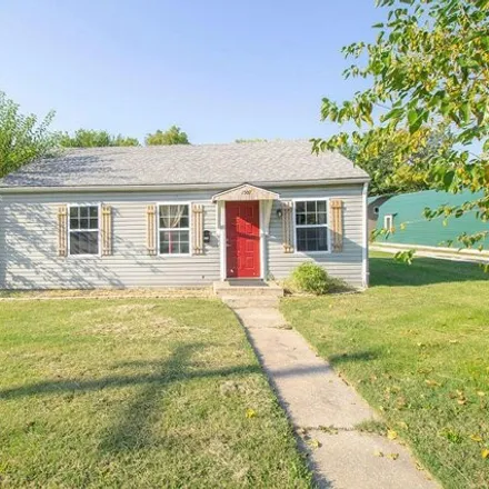 Rent this 2 bed house on 1505 West Worley Street in Columbia, MO 65203