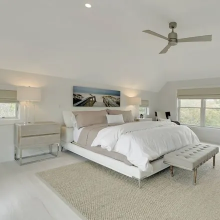 Rent this 5 bed house on Town of East Hampton in NY, 11930