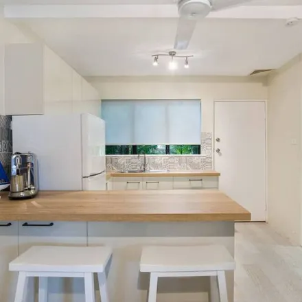Image 9 - Palm Cove QLD 4879, Australia - Apartment for rent