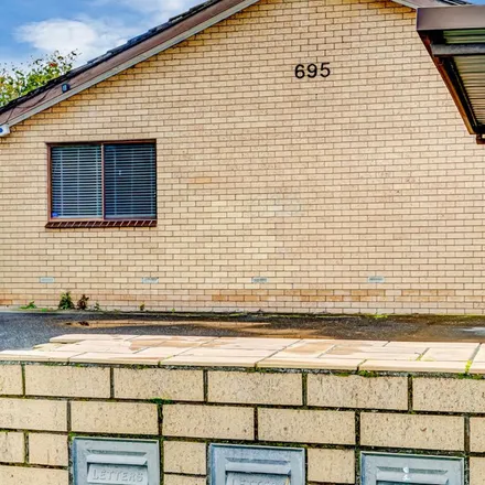 Rent this 2 bed apartment on Alexandra Street in East Albury NSW 2640, Australia