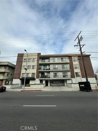 Buy this 2 bed condo on 19005 Nordhoff Street in Los Angeles, CA 91324