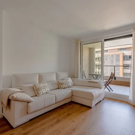Image 3 - Calle Montija, 28035 Madrid, Spain - Apartment for rent