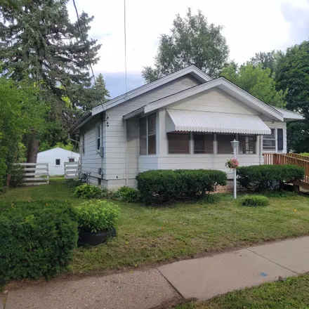 Buy this 2 bed house on 2315 Hecker Avenue in Rockford, IL 61103